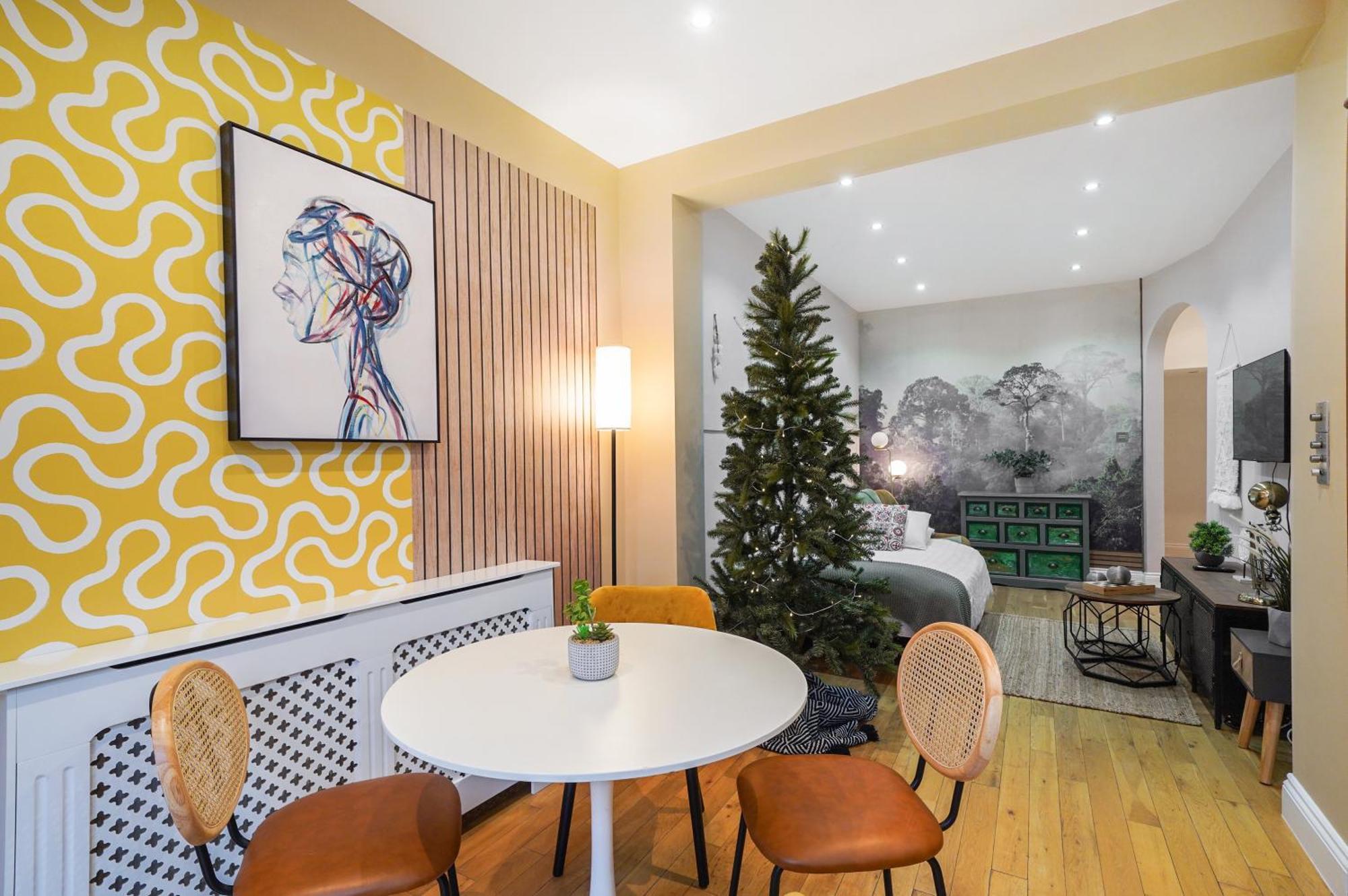 Citystay In Nw4 Aparthotel 4*